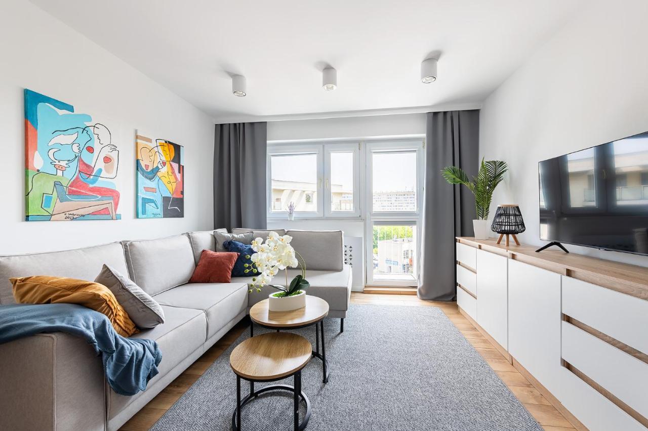 Wrzeciono 12 - Piekny Apartament Obok Szpitala Bielanskiego Oraz Awf, Bezplatna Strefa Parkowania - 400M Do Stacji Metra - Good Apartments Warszawa Zewnętrze zdjęcie