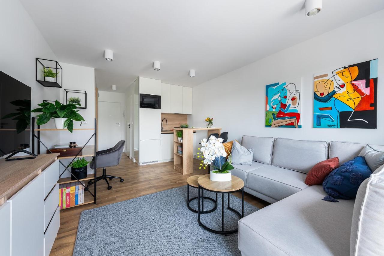 Wrzeciono 12 - Piekny Apartament Obok Szpitala Bielanskiego Oraz Awf, Bezplatna Strefa Parkowania - 400M Do Stacji Metra - Good Apartments Warszawa Zewnętrze zdjęcie